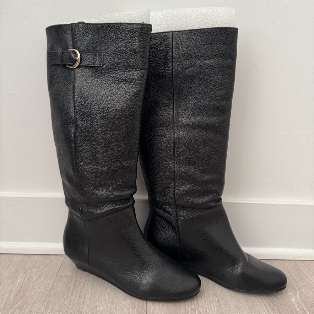 Black Boots